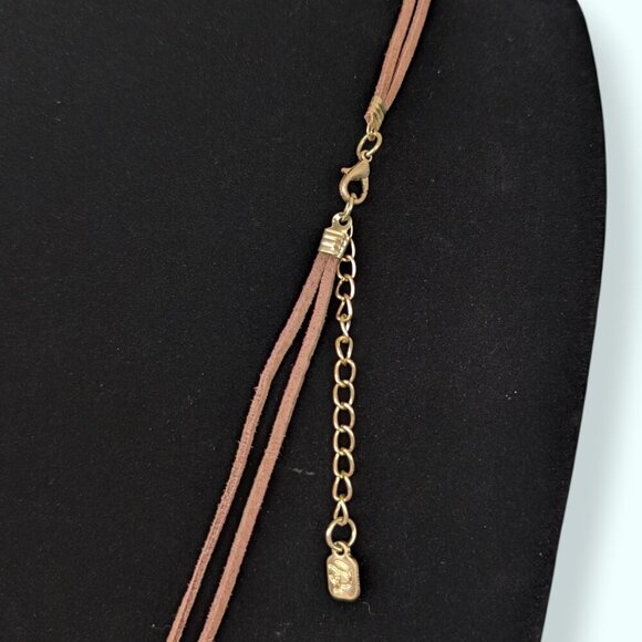 Yousi Bohemian Knotted Unakite Necklace - Picture 4 of 5